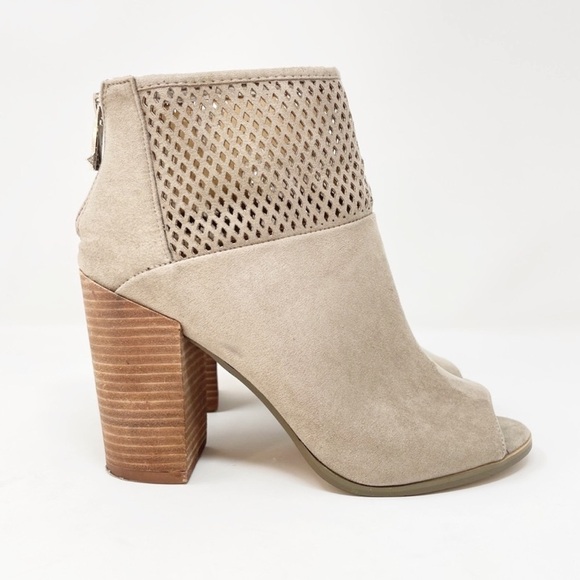 Report Barnack Grey Stacked Heeled Open Toe Cut Out Ankle‎ Boot - Picture 1 of 9